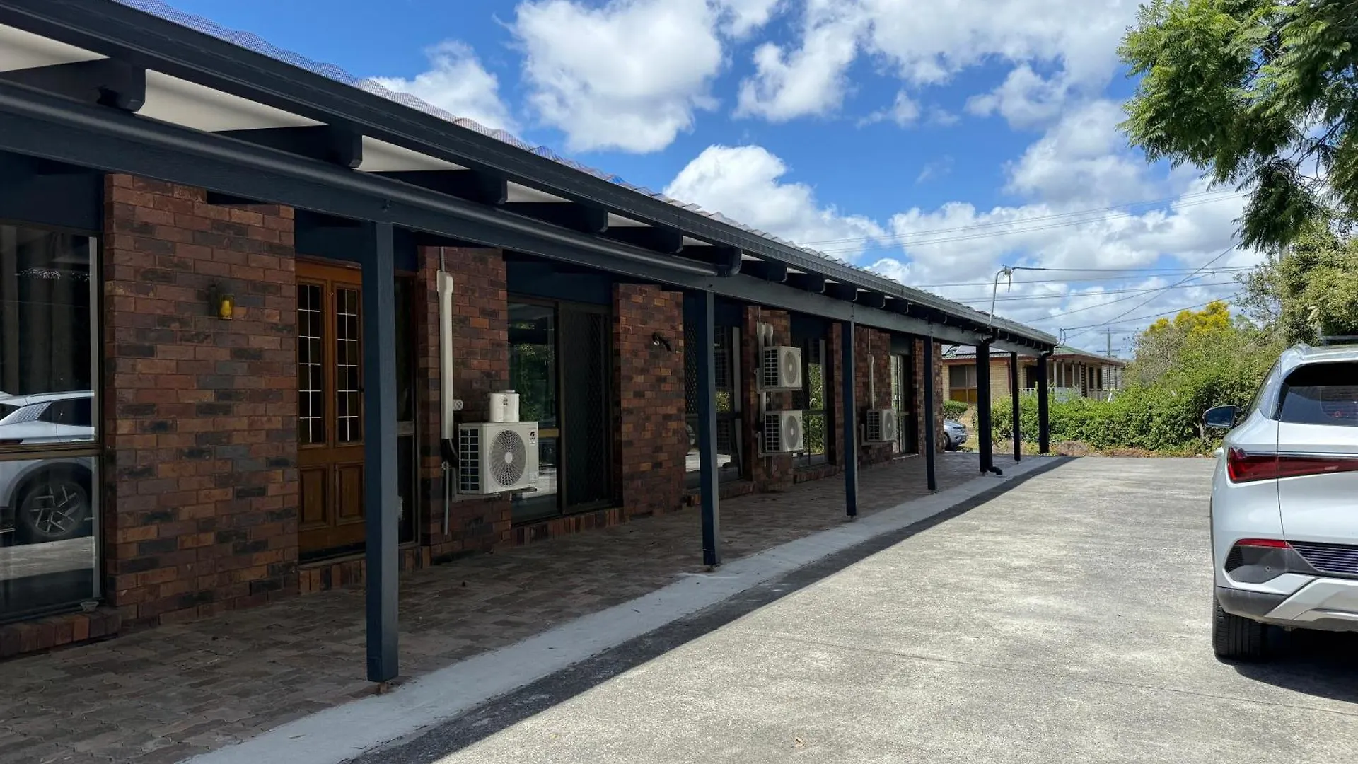 Comfy Logan - Shared Bathrooms - Individual Room With A Queenbed- Wifi Ac Netflix Tanah Merah Australien